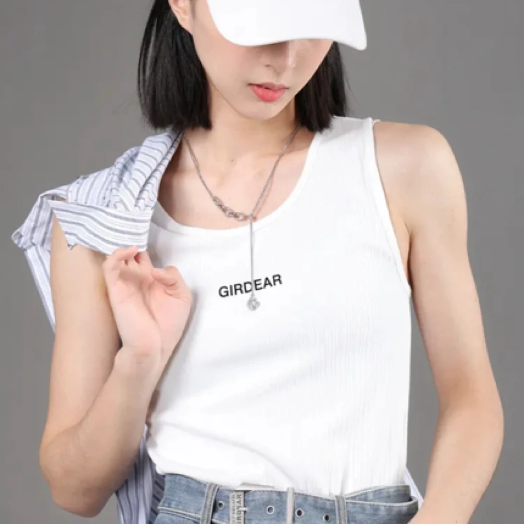 GIRDEAR/哥弟25年早春新款修身舒适百搭打底背心130015