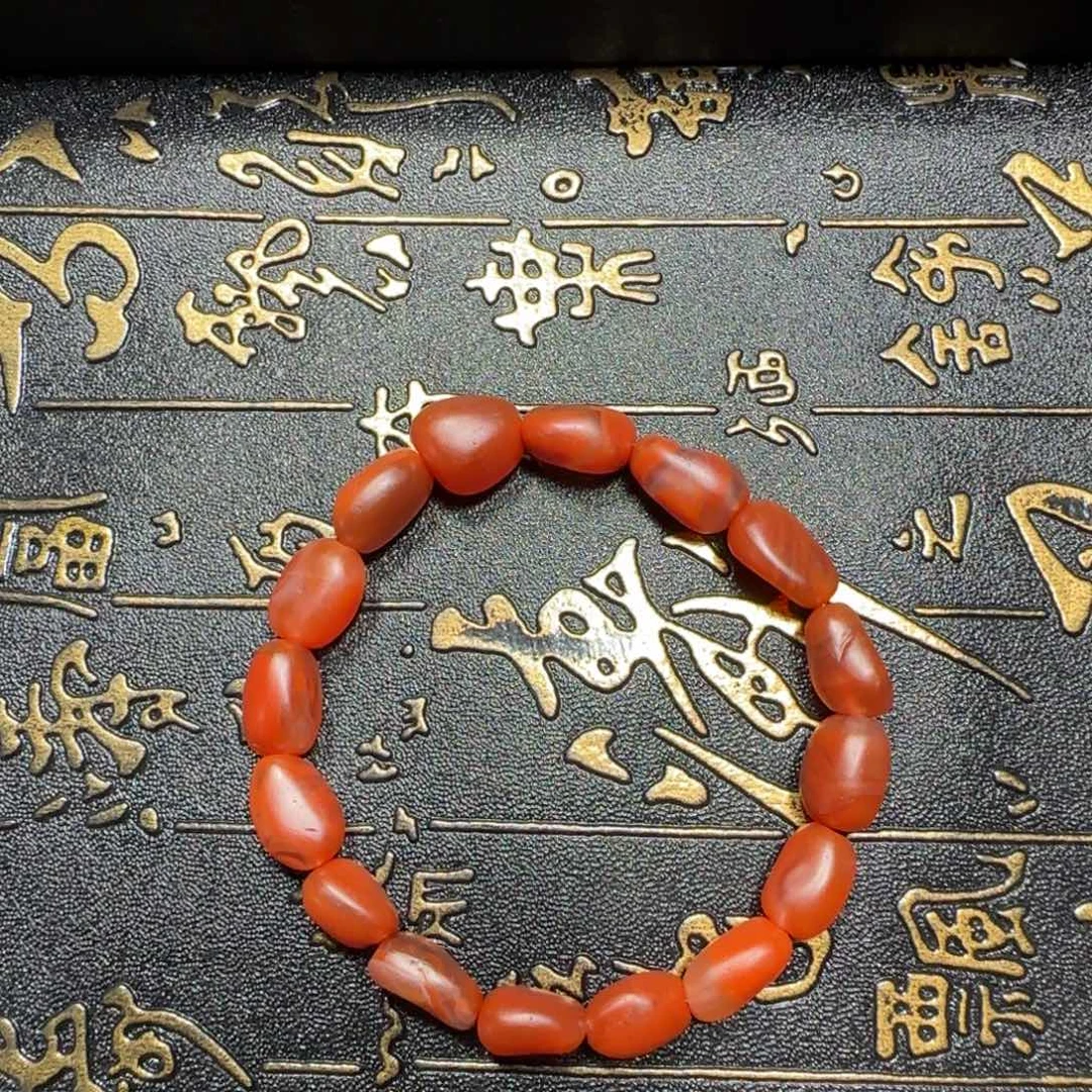 南红玛瑙保山杨柳河湾随型单圈未镶嵌