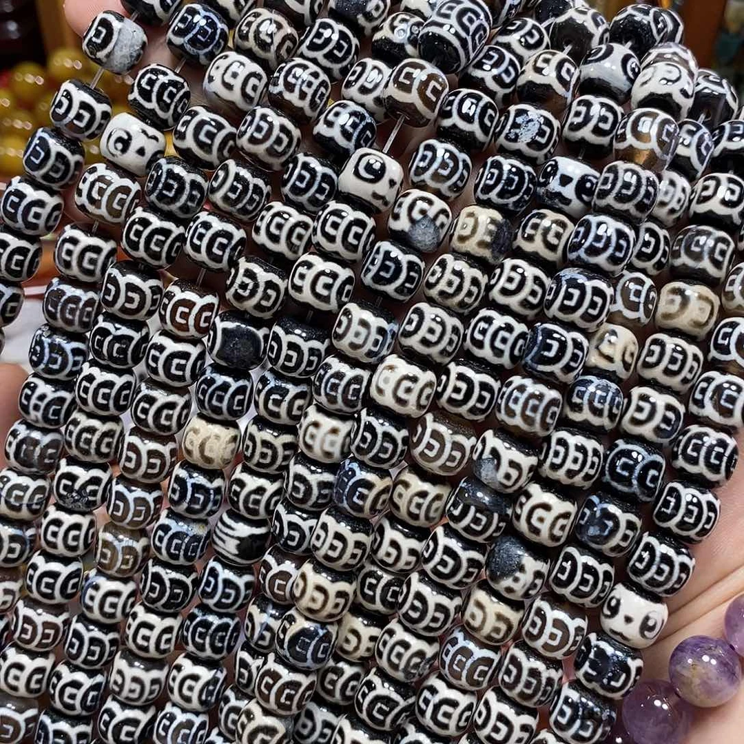 玛瑙/玉髓未镶嵌珠宝半成品玛瑙天珠一条卡11mm