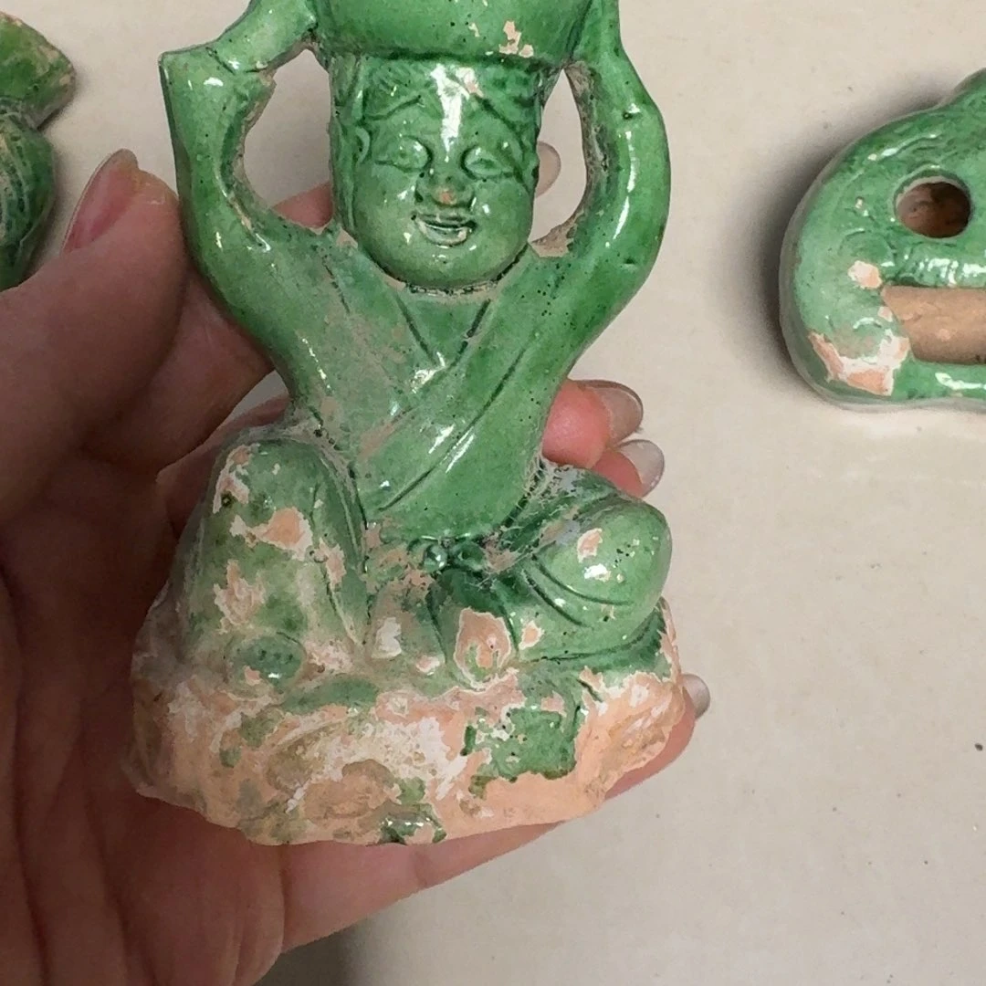 瓷片器形美观大方典雅