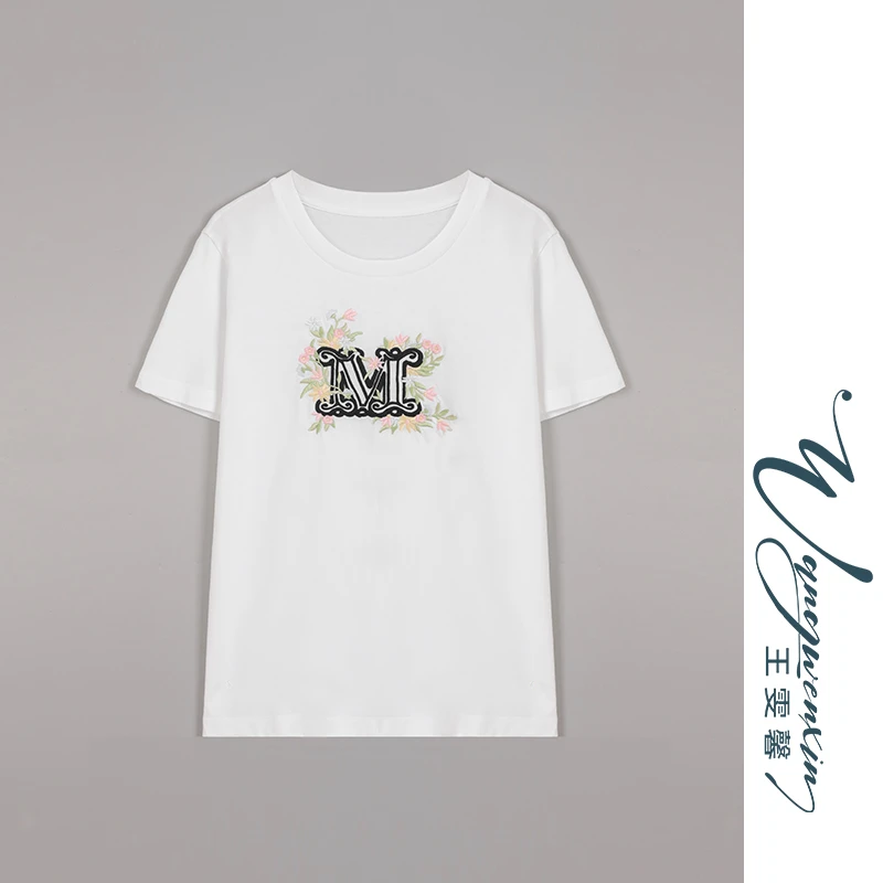 【王雯馨】“M小单”字母刺绣 精致绣花 圆领显瘦 夏季白色短袖T恤