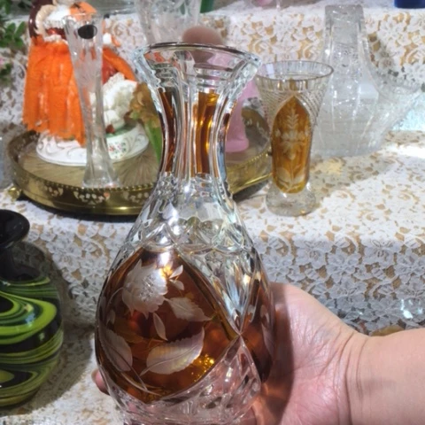 有机玻璃中古水晶花瓶