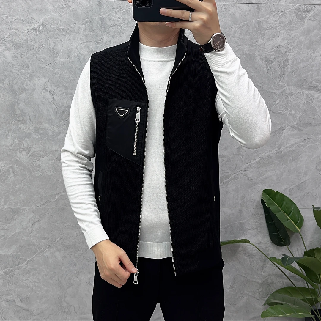 男装品质推荐‘早秋男士A/B版立领马甲85029
