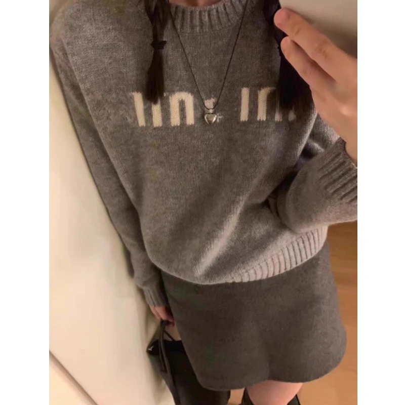 韩系M家针织加厚圆领百搭气质简约字母提花毛衣女