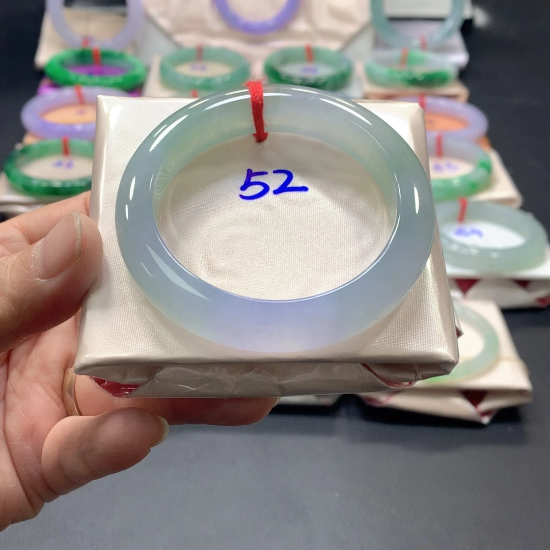 翡翠未镶嵌手镯52圈口