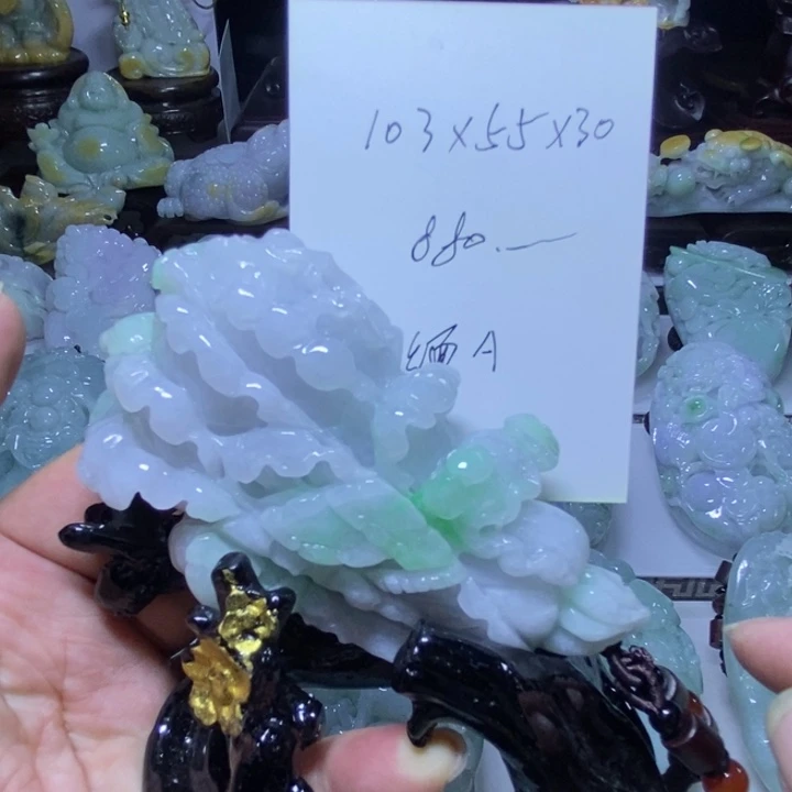 翡翠未镶嵌摆件白菜