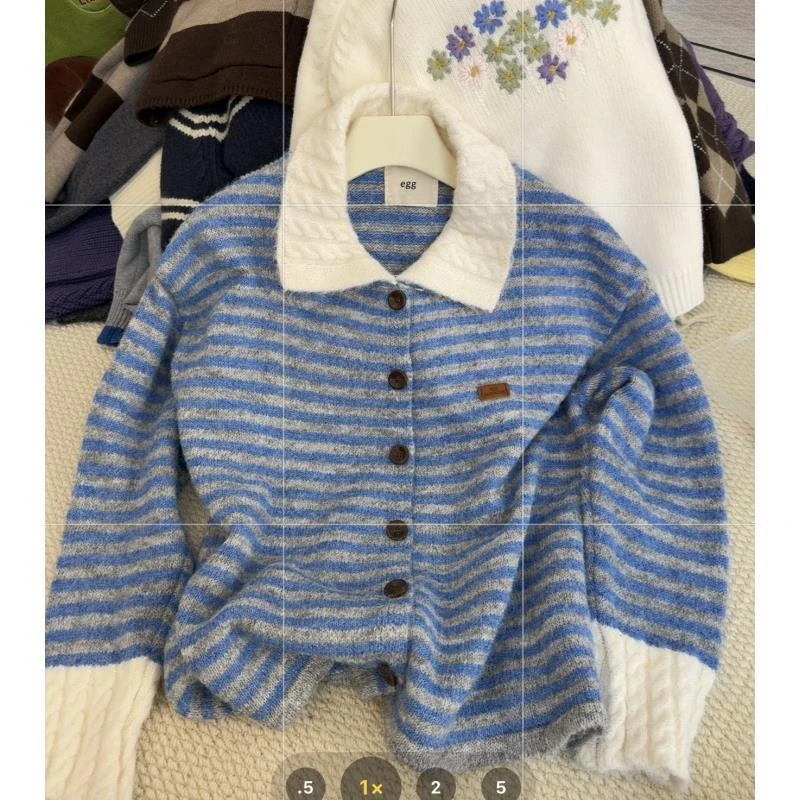 韩系蓝色条纹翻领毛衣外套女冬季新款设计感拼接针织开衫Q41