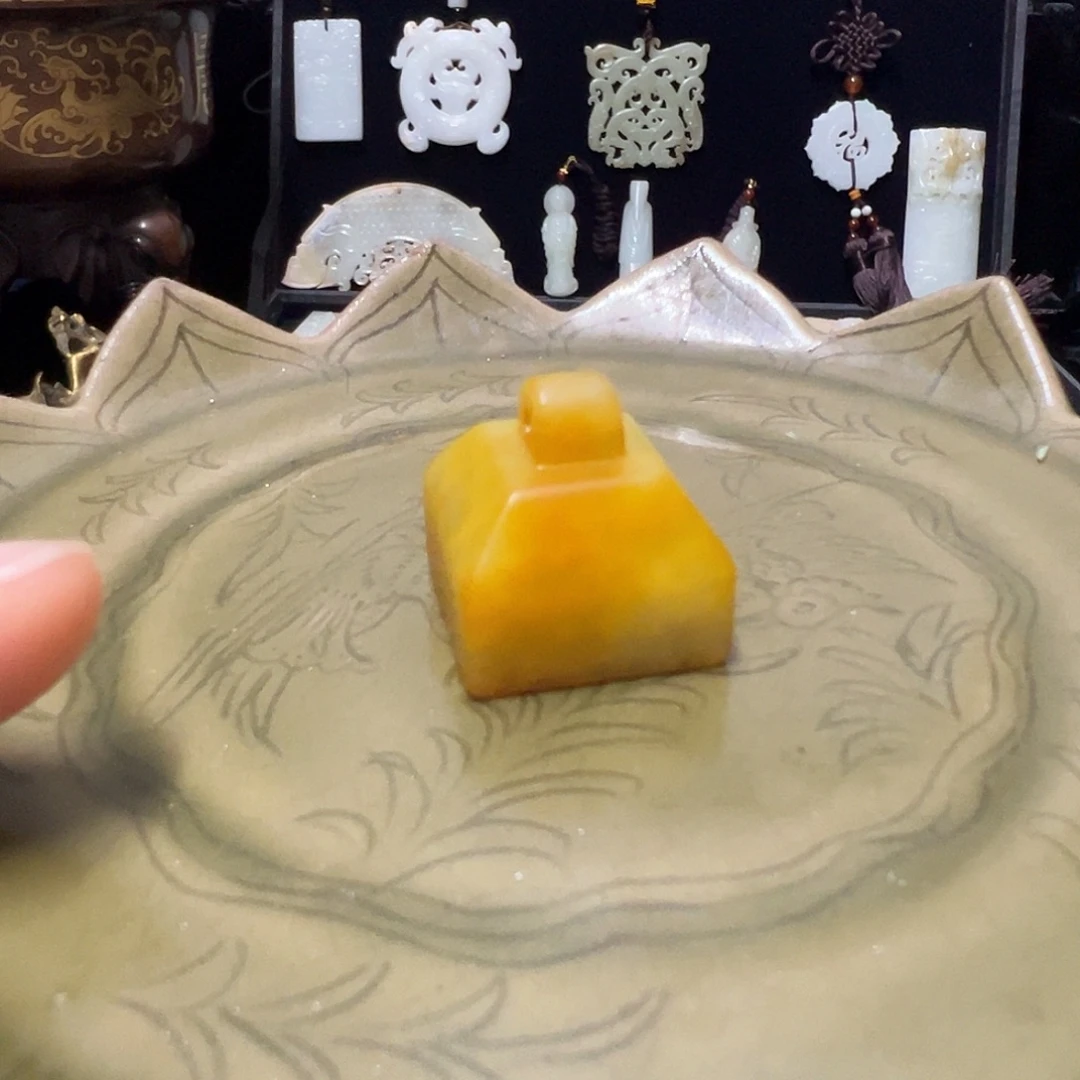 精美典雅别致大方