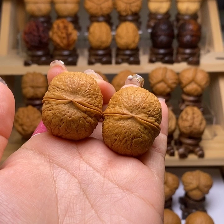 吊坠文玩核桃34蚂蚁纹龙蛋Y62