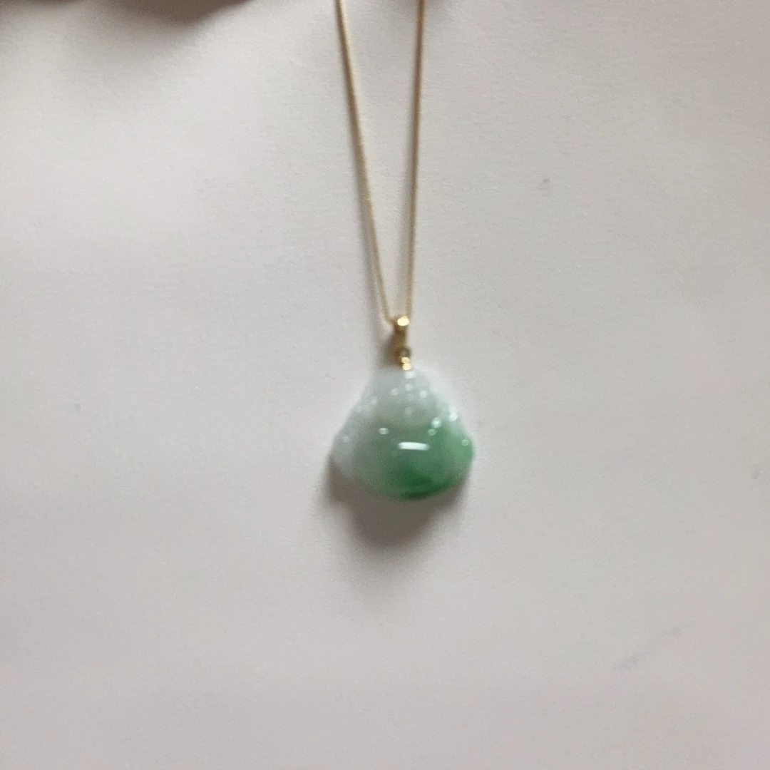佐***伊翡翠18K金镶嵌颈饰佛