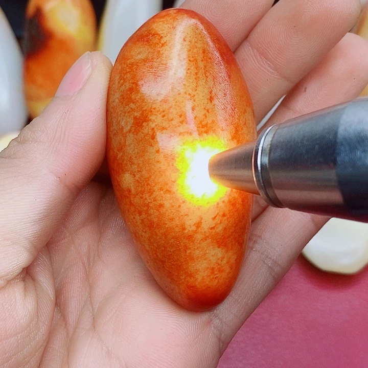 和田玉未镶嵌珠宝半成品