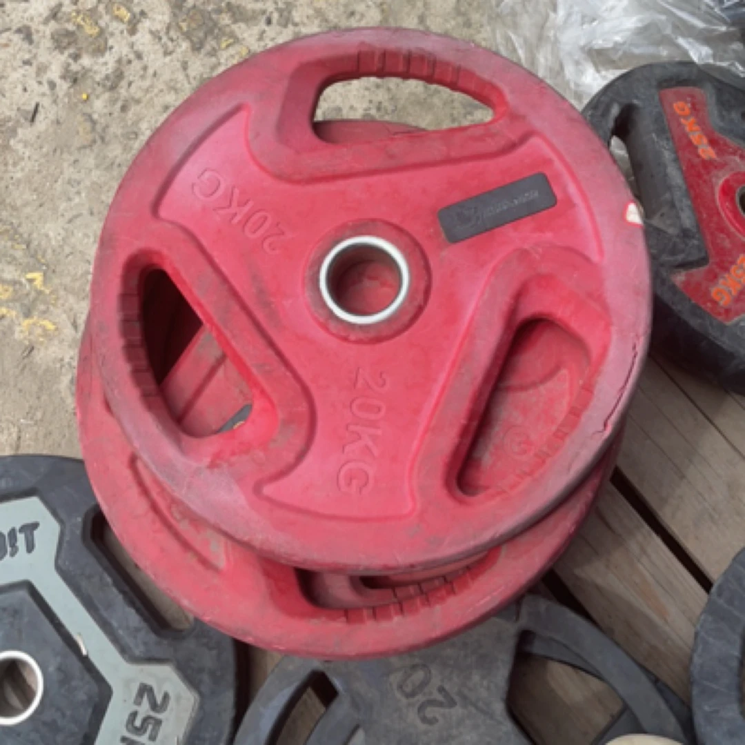 包胶铸铁杠铃片20kg一个瑕疵