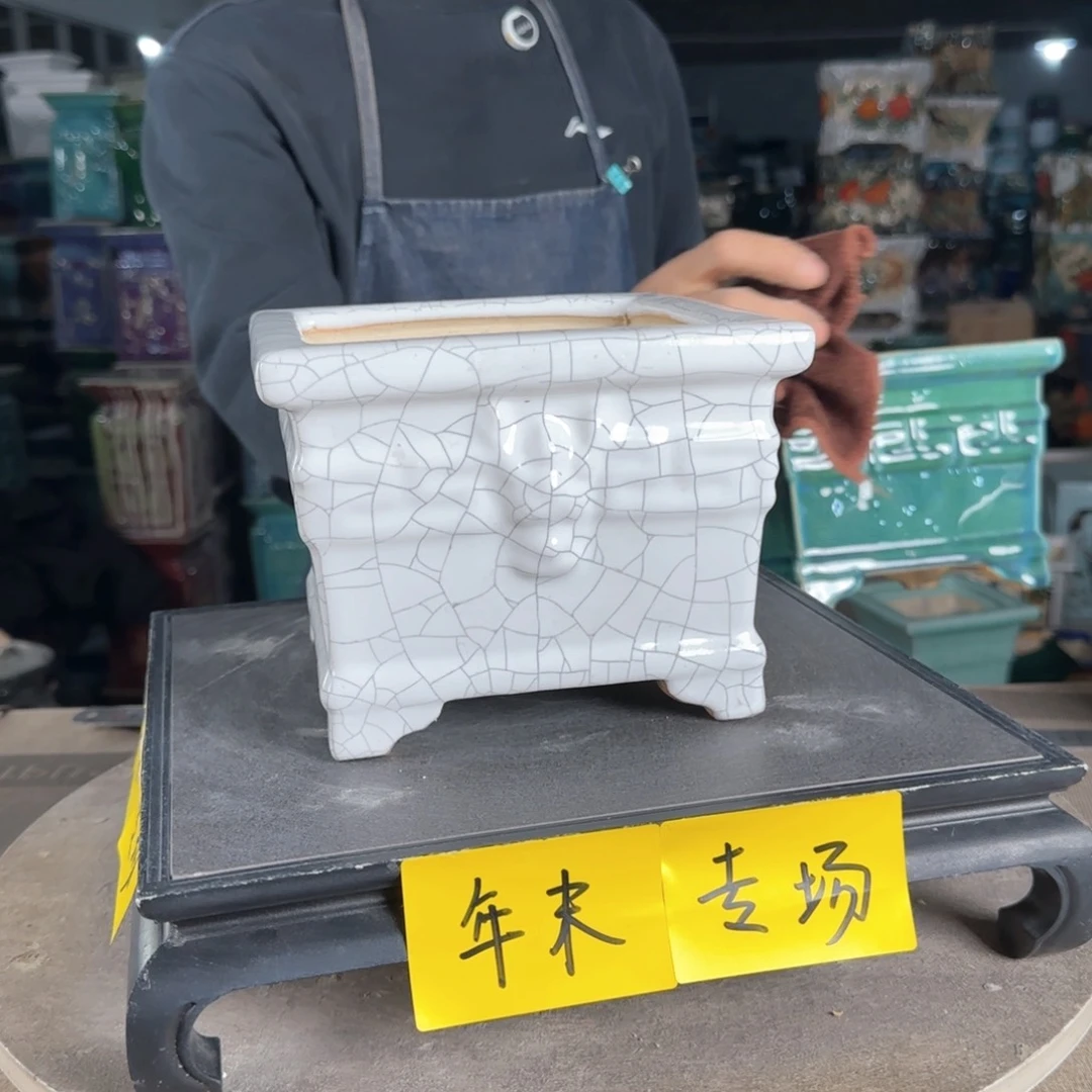 一风堂石湾花盆。微瑕