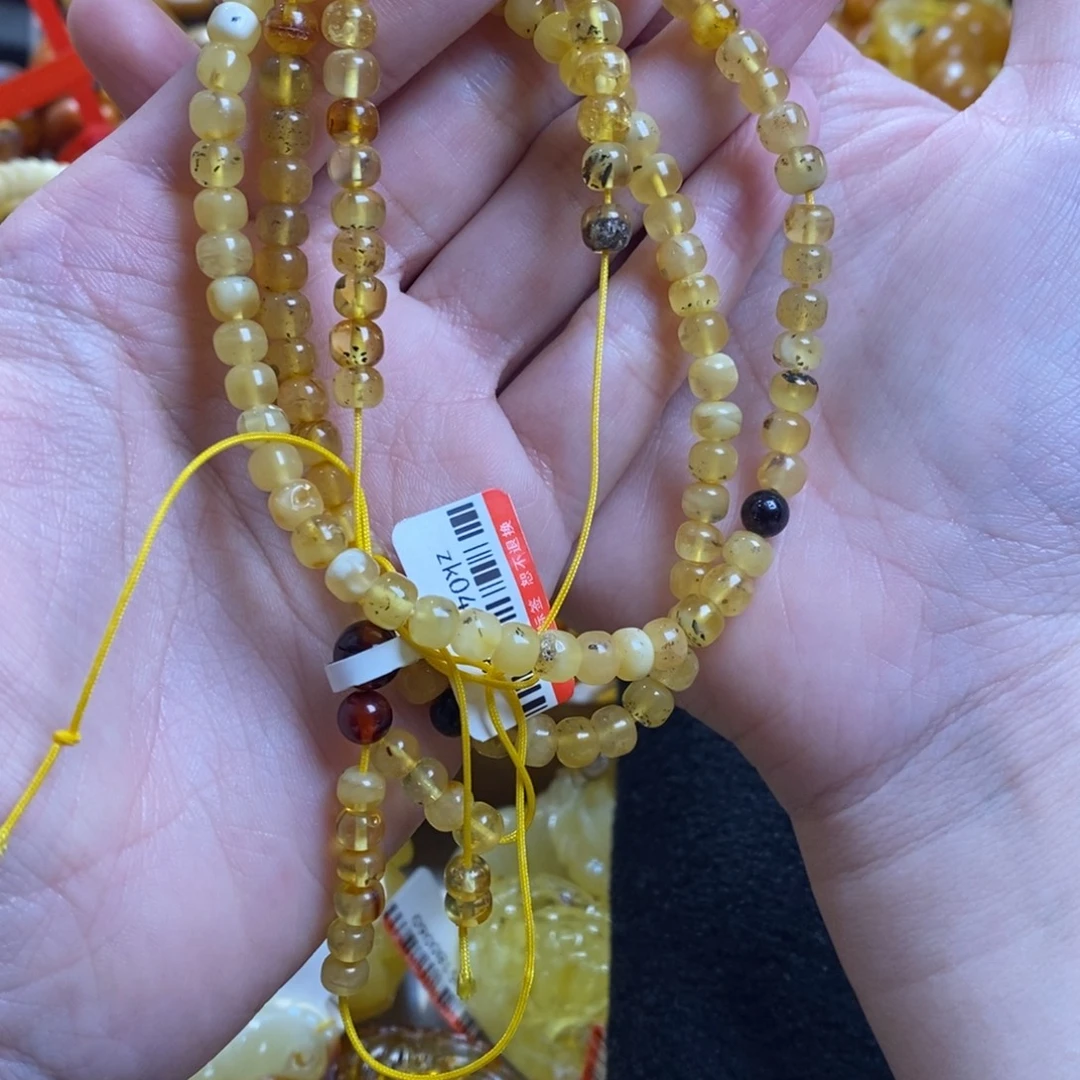 琥珀未镶嵌珠宝奇石