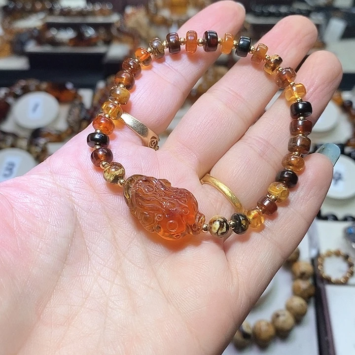 琥珀未镶嵌裸石多宝金蟾手链