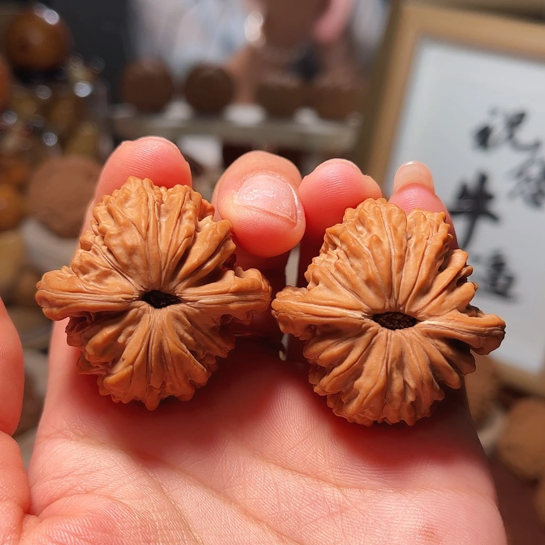 桃核把件全品无修汉高楼