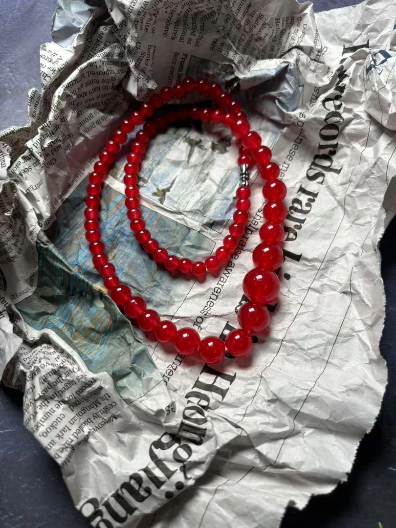 D081 经典红款妈妈链多样性发一件