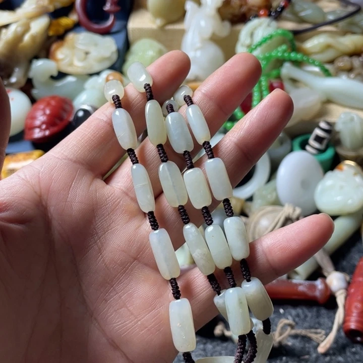 和田玉未镶嵌吊坠(不含链)