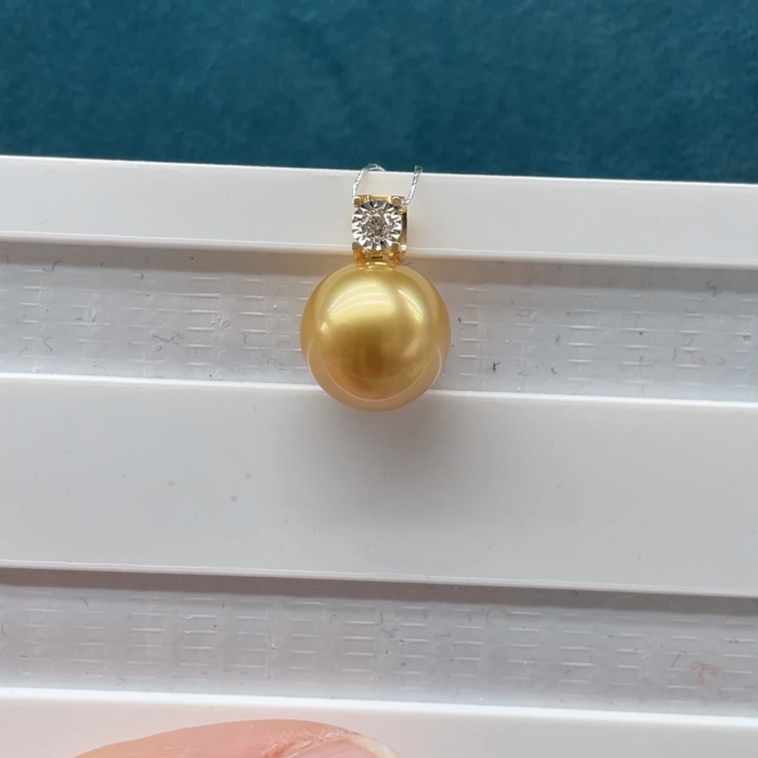 海水珍珠吊坠(赠链)18K金镶嵌11-12m m