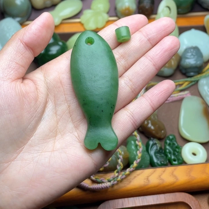 【闪购商品】颈饰未镶嵌和田玉萍****꧁