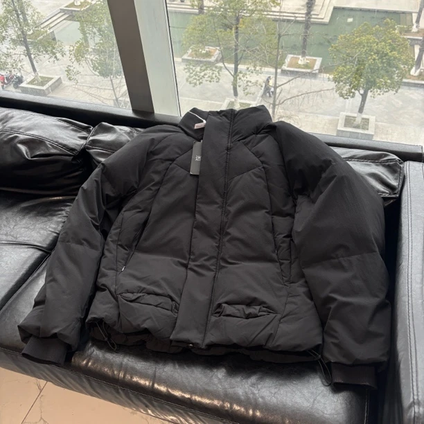 【90鸭】Mesoo门店同款高绒量短款羽绒服男3202