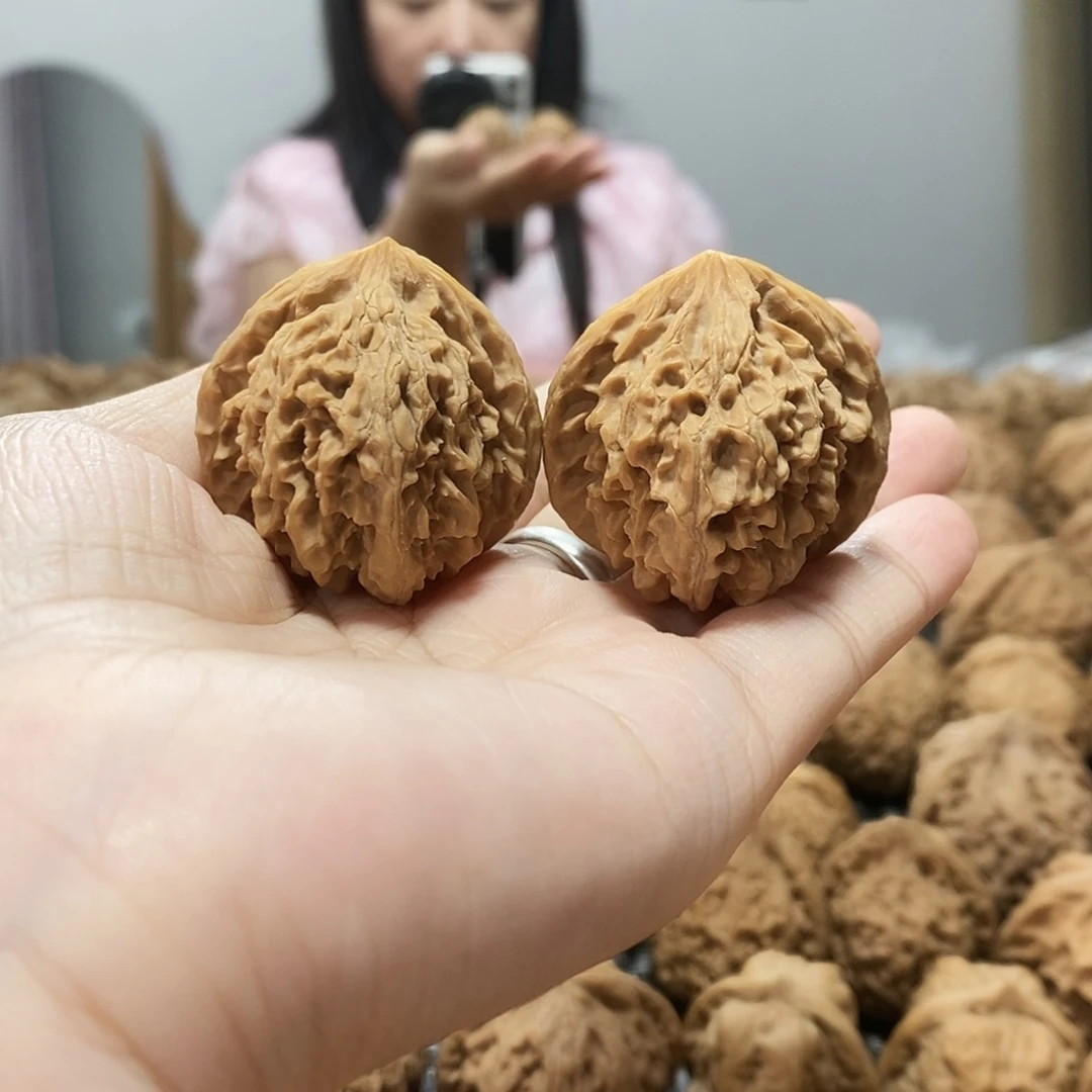 吊坠文玩核桃皇冠36修