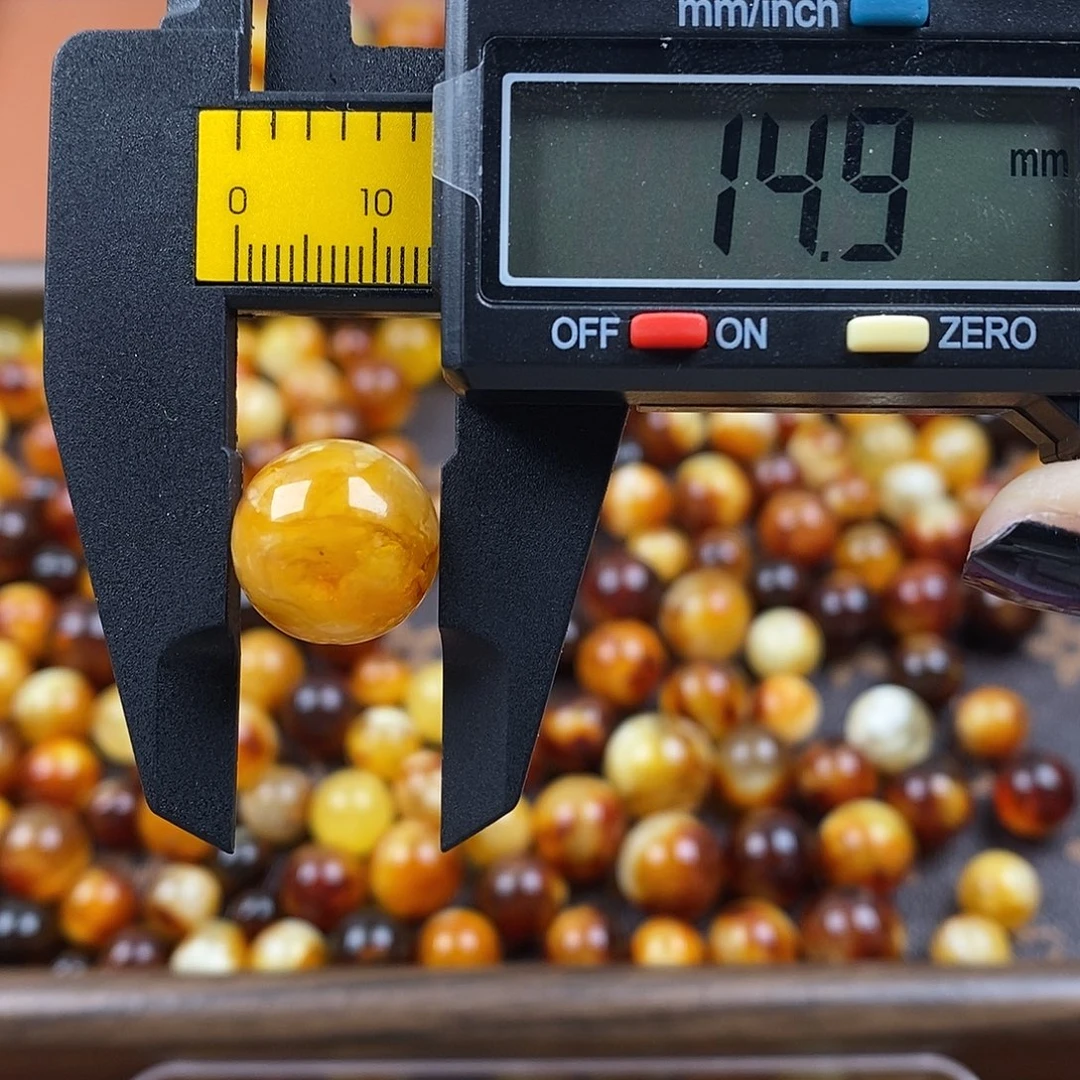 蜜蜡未镶嵌裸石蜜蜡697