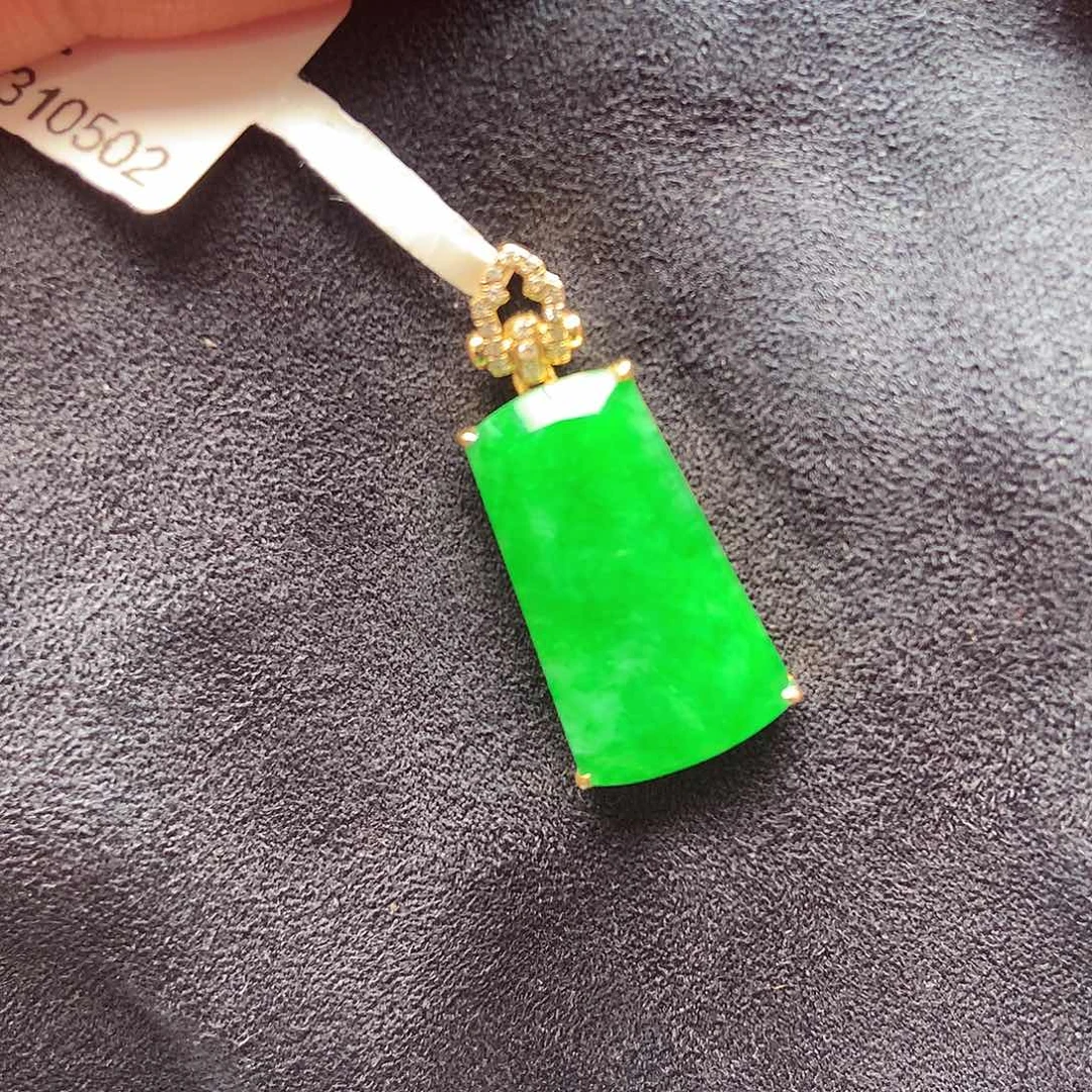 翡翠颈饰18K金镶嵌安*上新