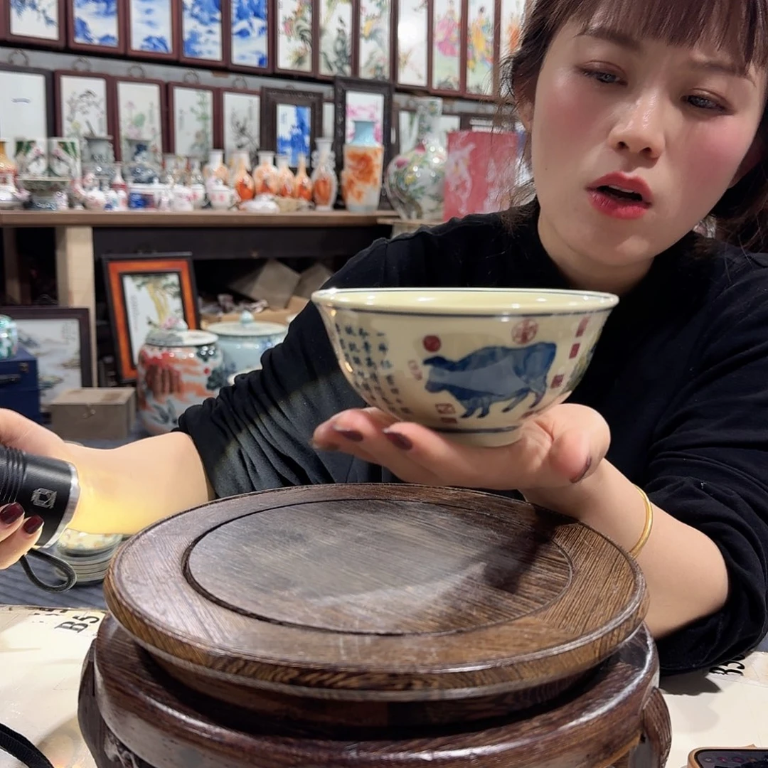 瓷摆件/////景德镇陶瓷瓷器。