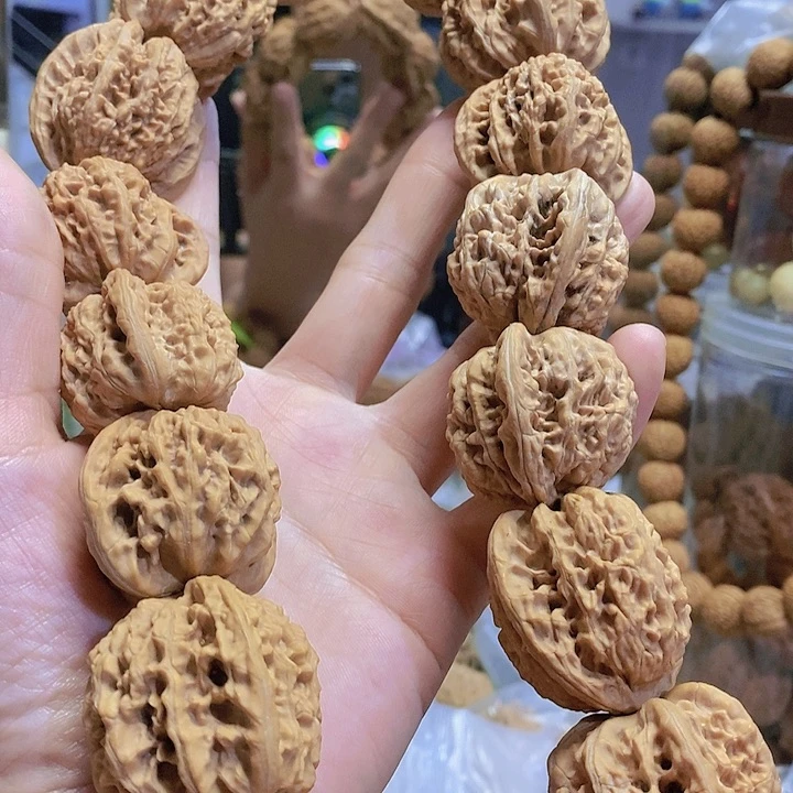 【闪购商品】文玩核桃把件36霞云岭手持