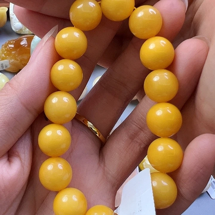 未镶嵌蜜蜡珠宝奇石