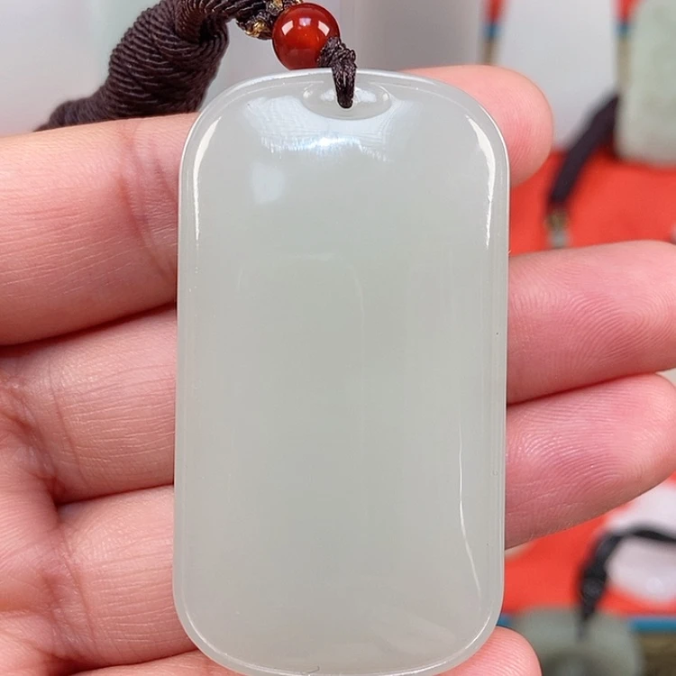 【闪购商品】颈饰未镶嵌和田玉