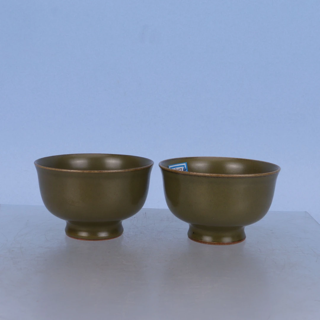 Lot1115  清中期  茶叶末釉主人杯