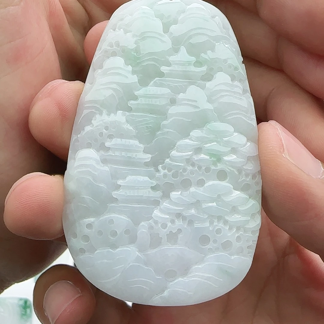 翡翠未镶嵌颈饰翡翠