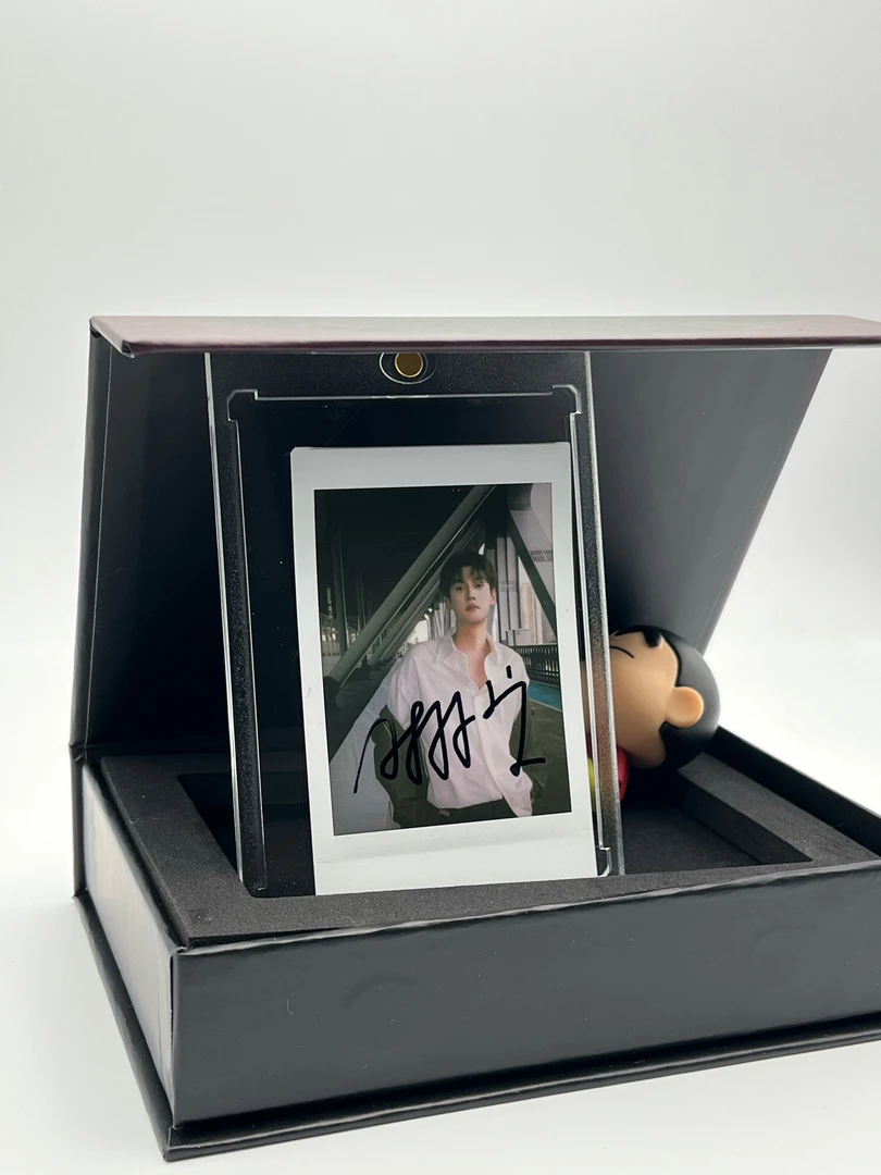 W092【田栩宁】亲签三寸正品富士拍立得mini相纸 白边