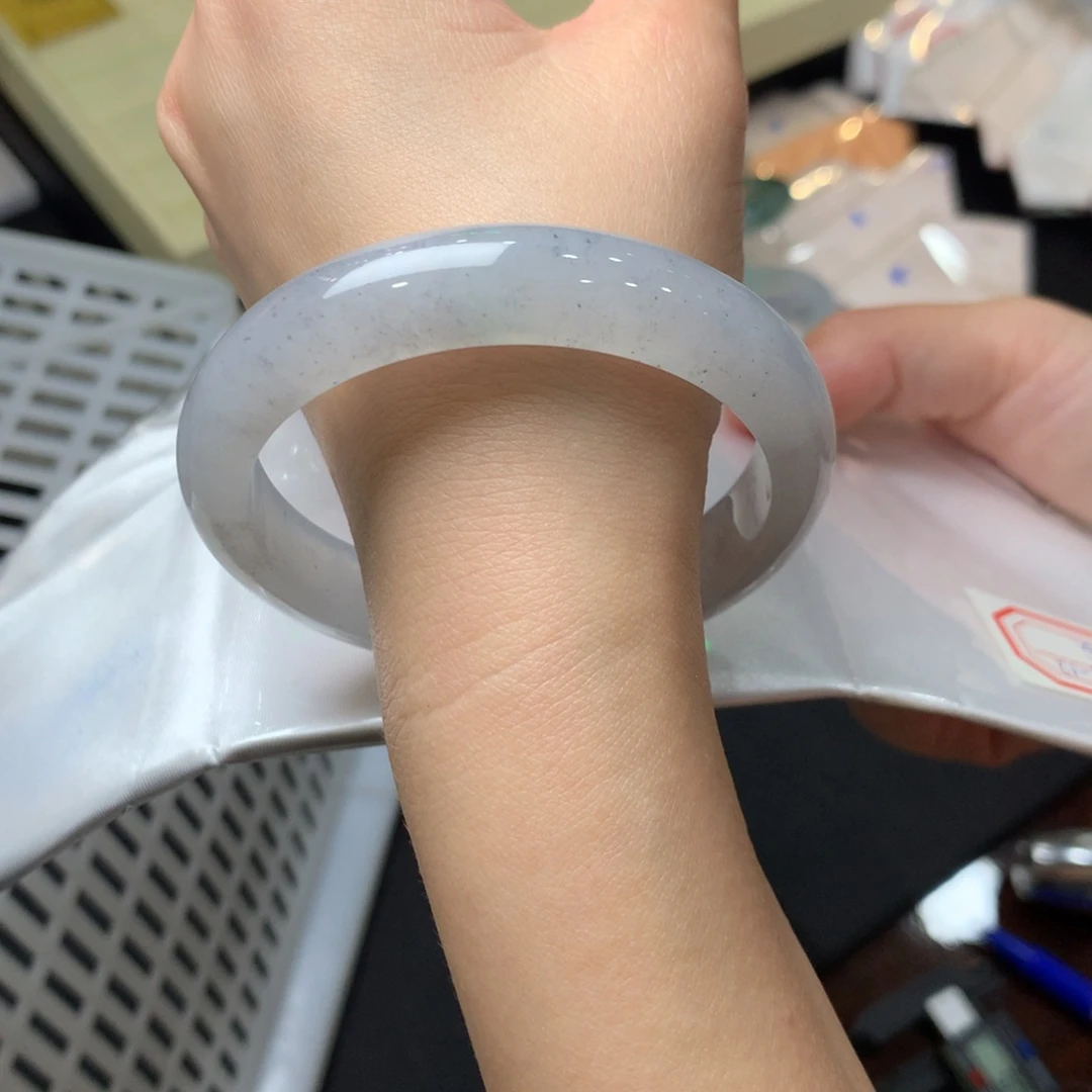 未镶嵌手镯翡翠翡翠