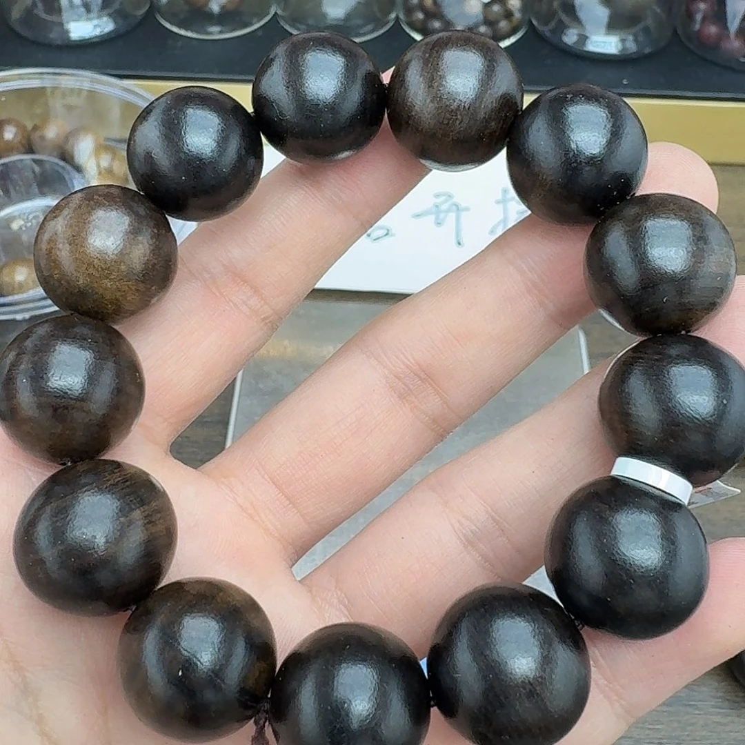 沉香碎屑沉香昆仑梅格008