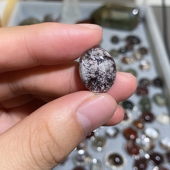 未镶嵌颈饰水晶水晶吊坠