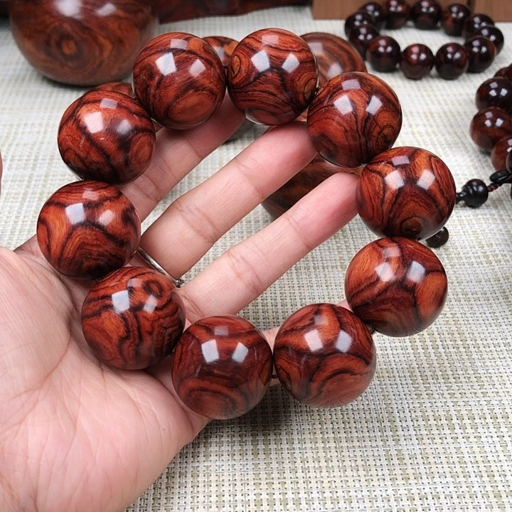 l***i手串/手链黄花梨/降香黄檀