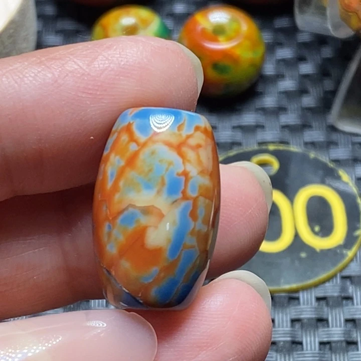 我***在玛瑙/玉髓合金颈饰