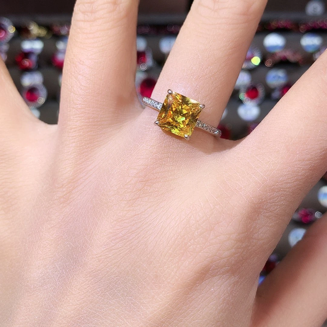 银S925镶嵌戒指碧玺白8