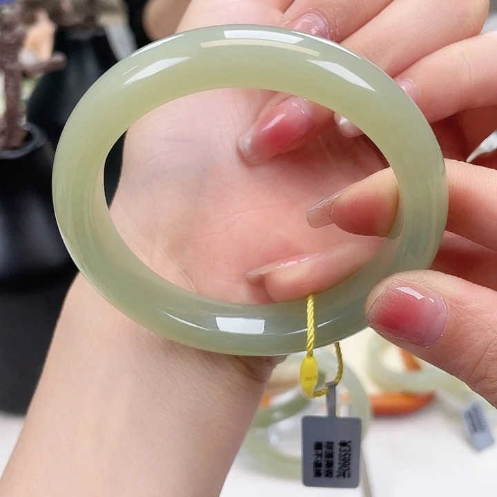 和田玉手镯5758未镶嵌