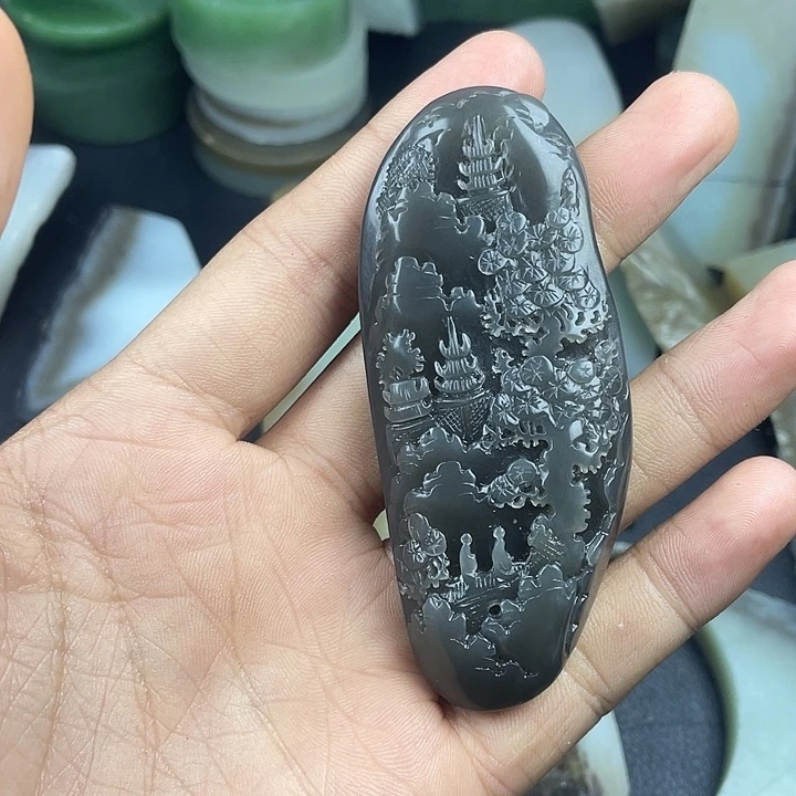 和田玉未镶嵌颈饰