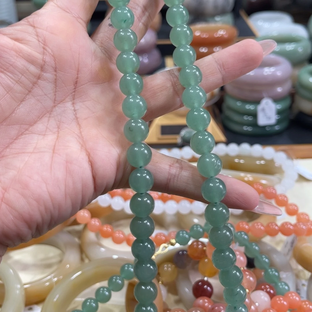 石英岩玉手镯未镶嵌