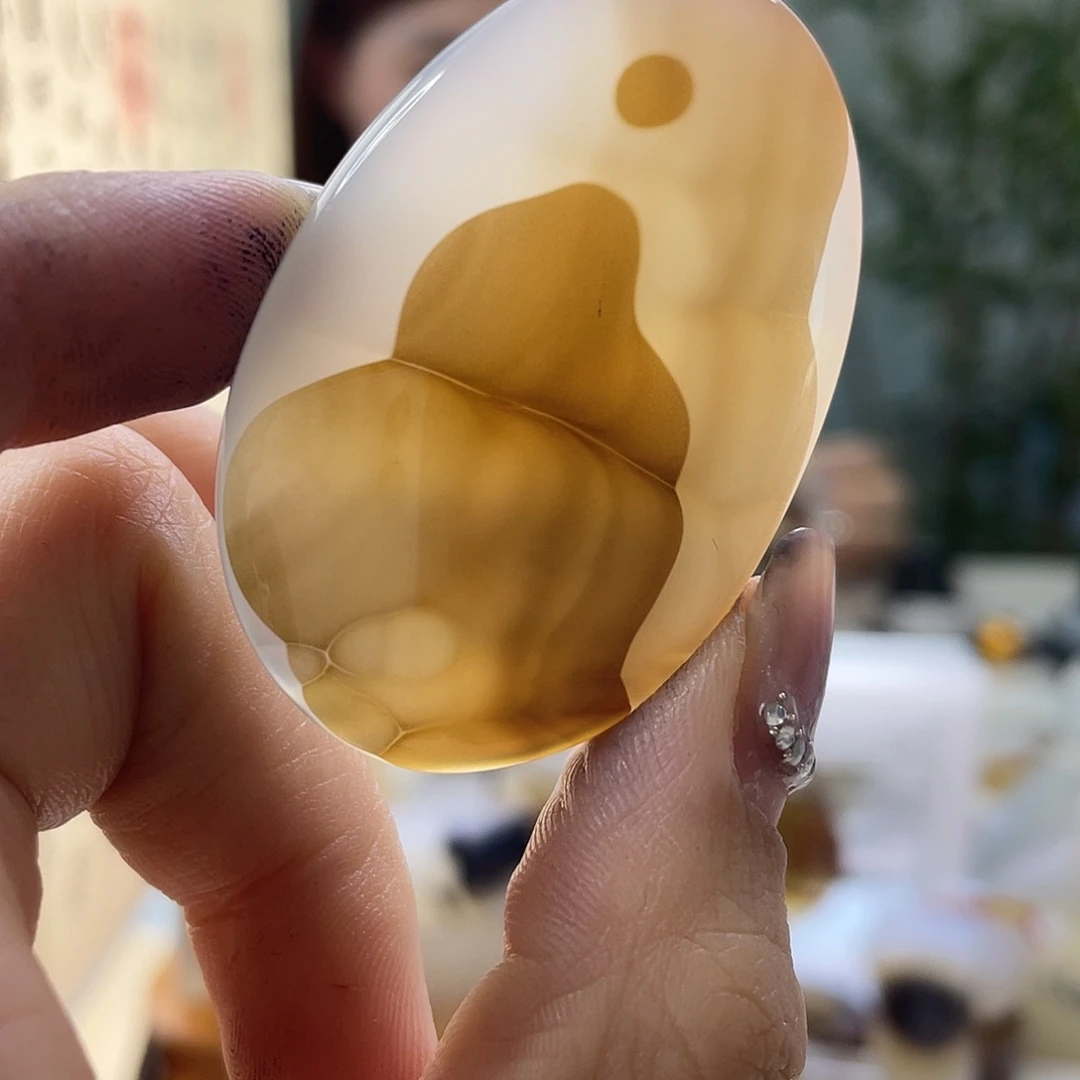 玛瑙/玉髓未镶嵌珠宝奇石