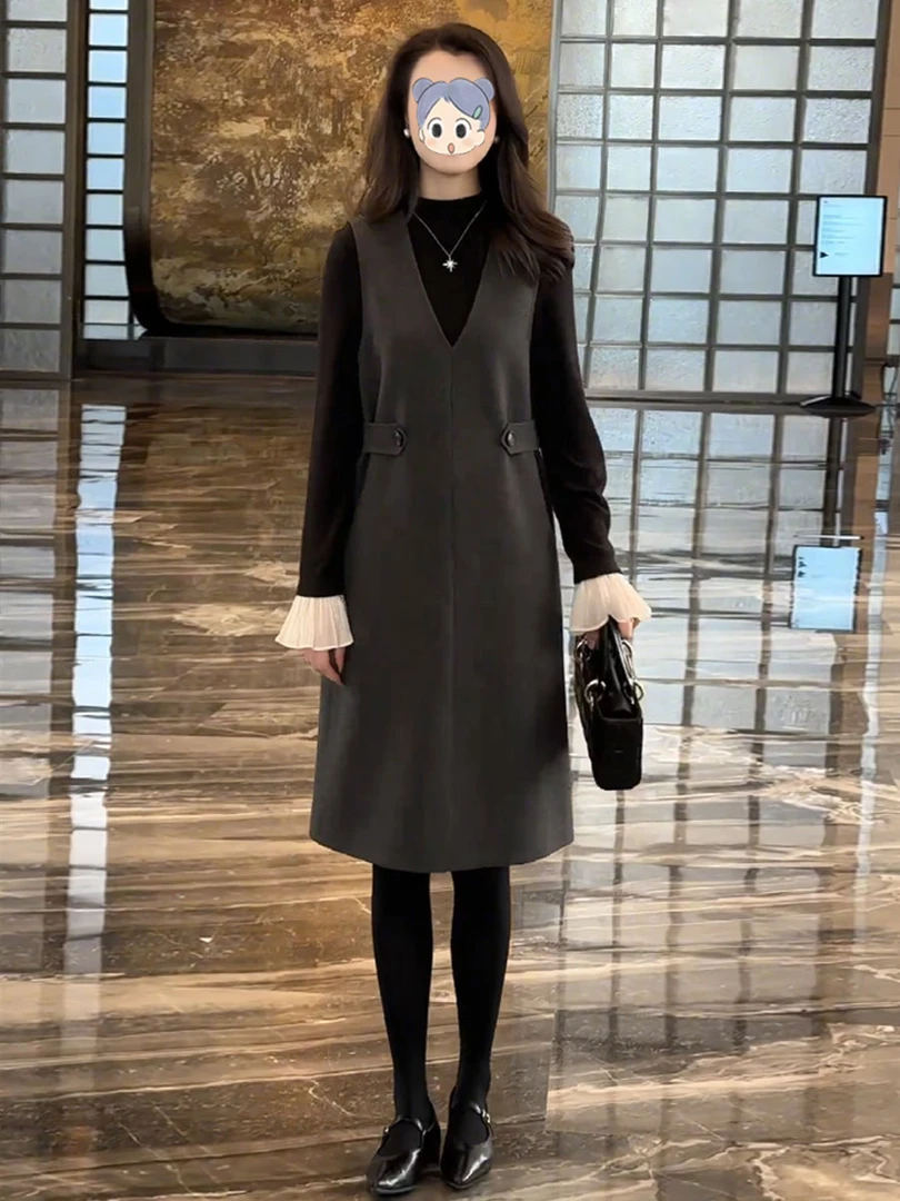 高级感气质毛呢马甲裙女2025年秋冬新款宽松中长款遮肚无袖背心裙