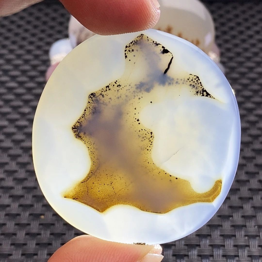 用***3玛瑙/玉髓未镶嵌吊坠(不含链)