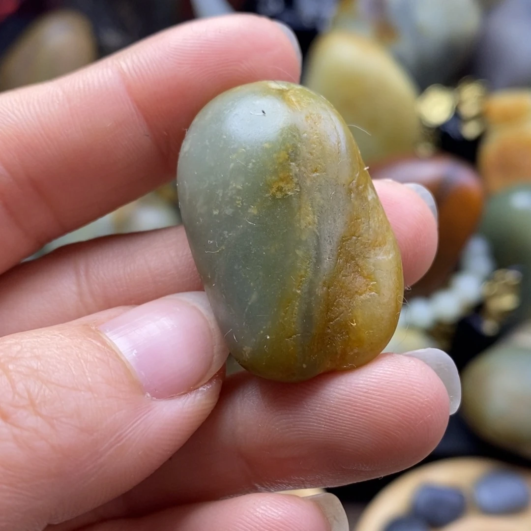 和田玉（子料）未镶嵌颈饰