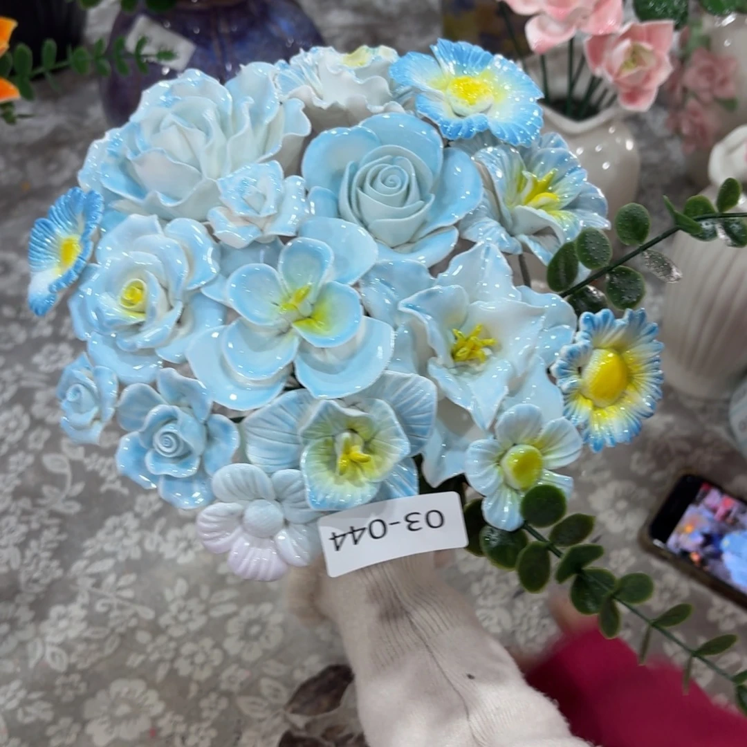 344 陶瓷花拍满20元发货，退款拉黑