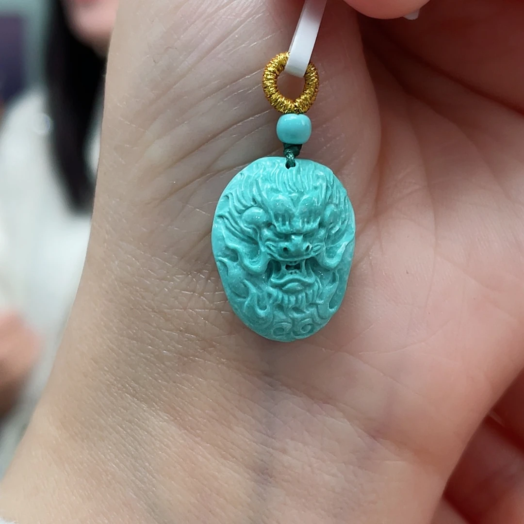 绿松石颈饰未镶嵌